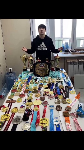 _saizodaa_l1 в LOOKY. . [#champion ](champio...