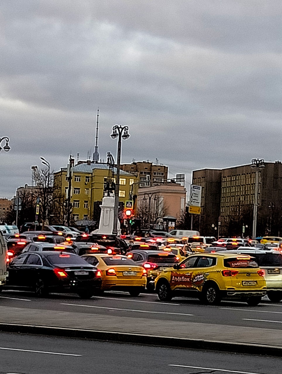 Vladova Tatiana in LOOKY