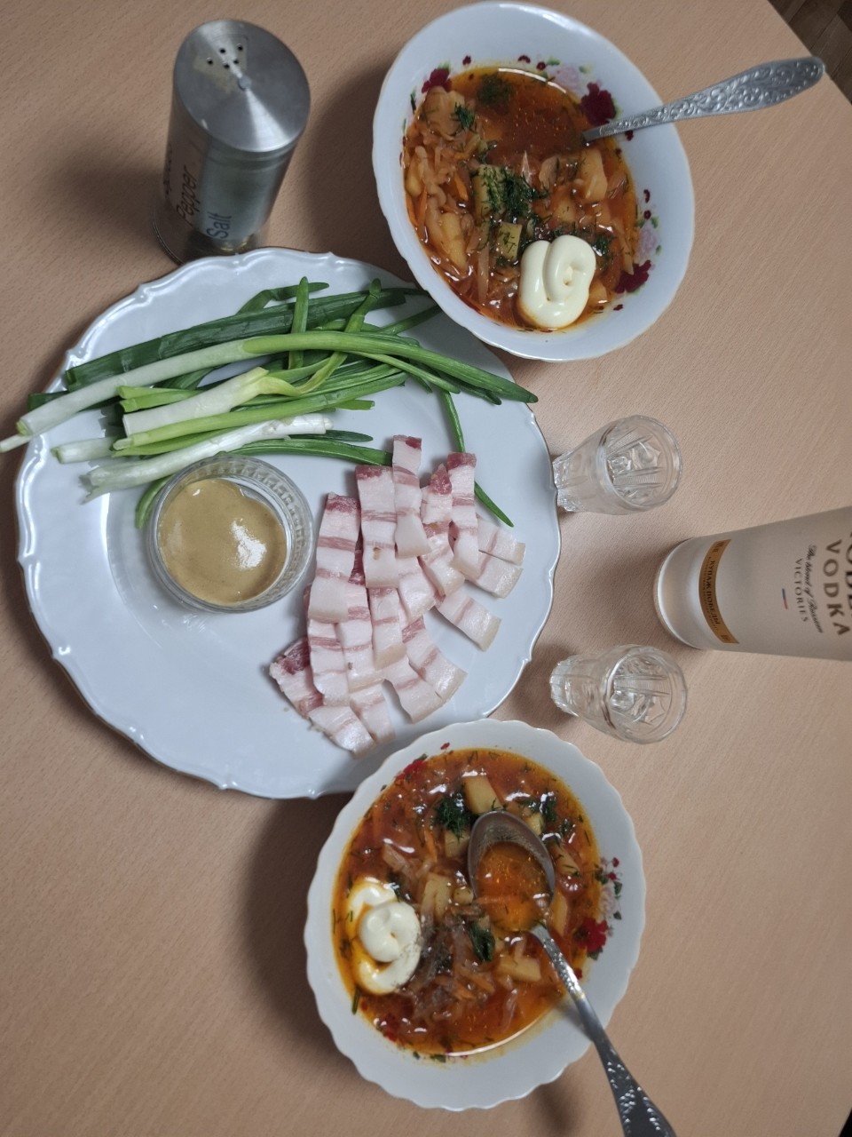 adet1979 в LOOKY. . Ужин🫠