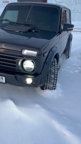 Виталий в LOOKY. . Нива URBAN