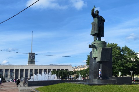 Looky_178291944902224 в LOOKY. . Прогулки по Питеру
