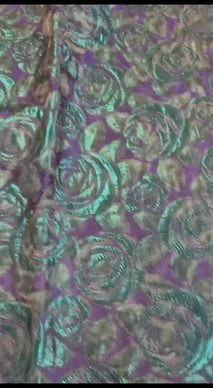 Ткани TS в LOOKY — Жаккард
Вискоза, шерсть, полиамид
✂️✂️✂️
Ширина 1,50м
Цена 5
