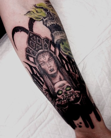 ЯR TATTOO в LOOKY. . Мара ма💀
