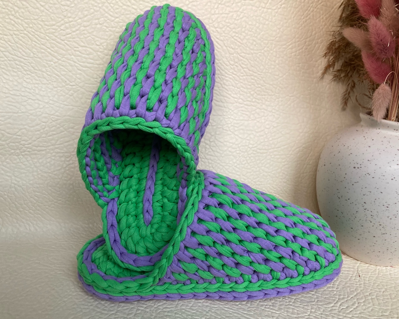 school_of_modern_knitting в LOOKY — Тапочки из хлопковой трикотажной пряжи🧶
Связаны на заказ🧶�