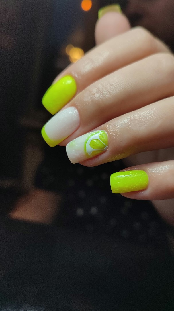 Девочки скоро летоооо, жду сочных дизайнов, а вы? 
[#мастерНастя](мастерНастя) [#маникюрраменское](маникюрраменское) 
