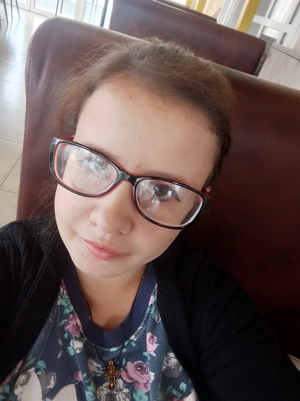 lubimajdevochka789 в LOOKY — В кафе в Пиццаграмме 🥰😘