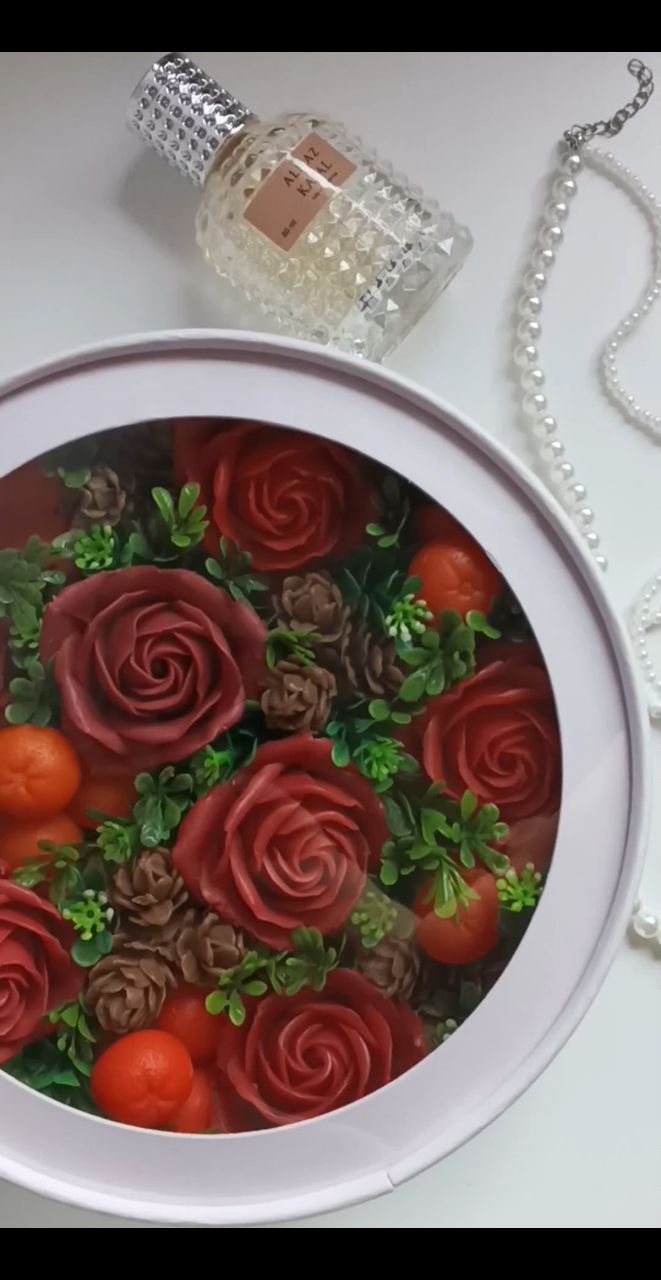 Мыло ручной работы в LOOKY. . Кому подарить цветоч...