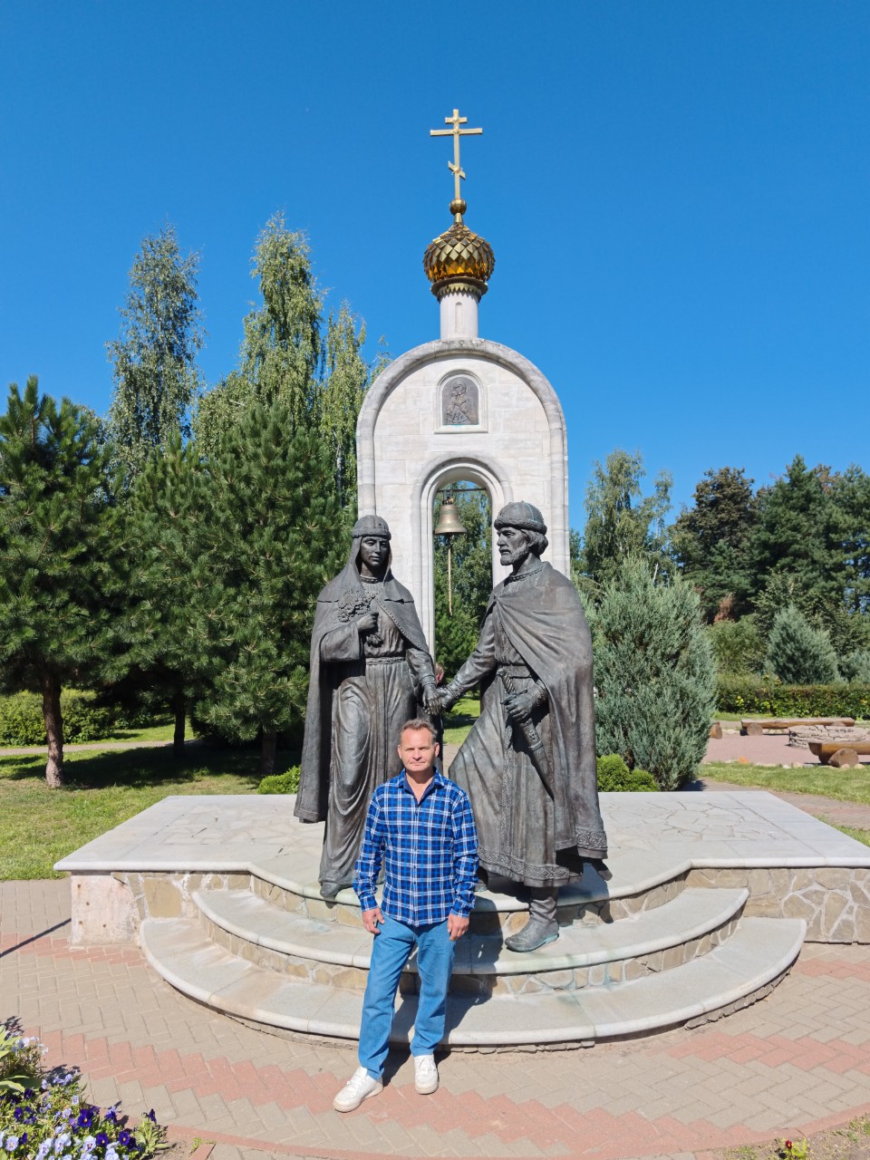Антон в LOOKY — публикация