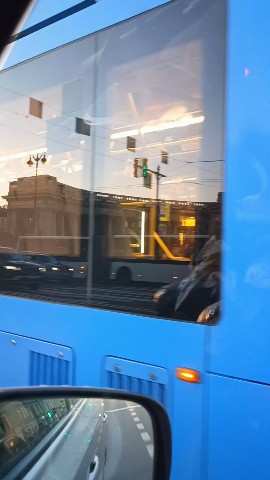 SSPENA в LOOKY. #питер,#спб,#казанский,#казанскийсобор,#невскийпроспект,#отражение,#saintpetersburg,#sanktpeterburg,#nevskiyprospekt,#nevskiy,#kazanskycathedral,#kazanskiysobor,#дворцоваяплощадь,#spb,#доманесидим. Вспоминаю лето и наш...