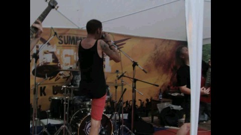 Ed в LOOKY. #Albal,#metalcore,#гитарист,#музка,#rock,#live,#aliebegetsalie. Какую я люблю музыку...