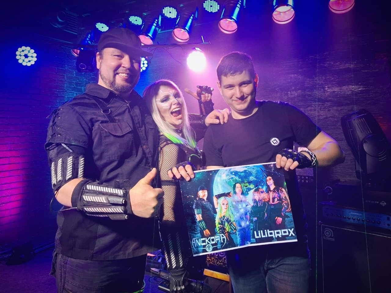 anckora в LOOKY. #anckora_backstage,#rock,#industrial,#музыканты,#шоу,#киборги,#лазеры,#Пятигорск,#засценой. Спасибо, Пятигорск!!...