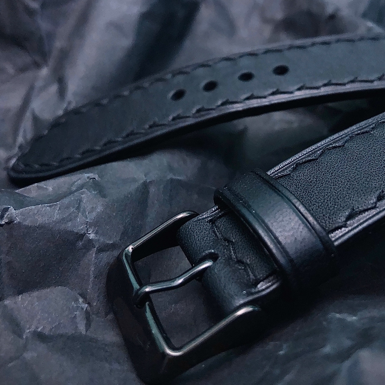 Hintra Leather l Изделия из кожи в LOOKY — фото 2