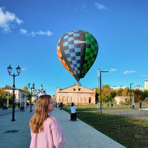 varvara_berry в LOOKY. . И лететь на воздушно...