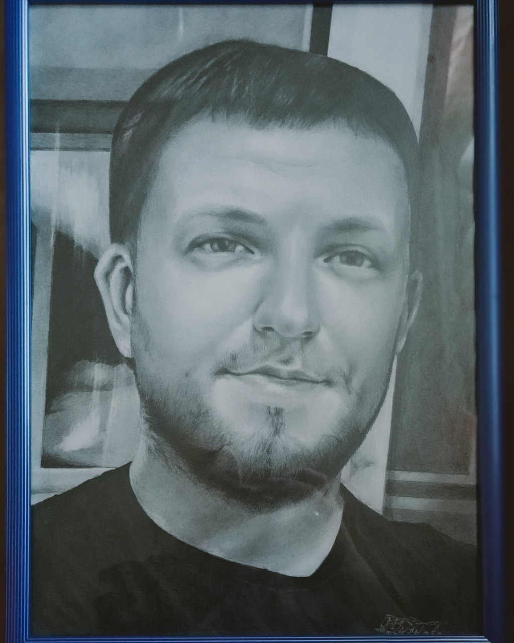 Нарисовала ещё один портрет на заказ.