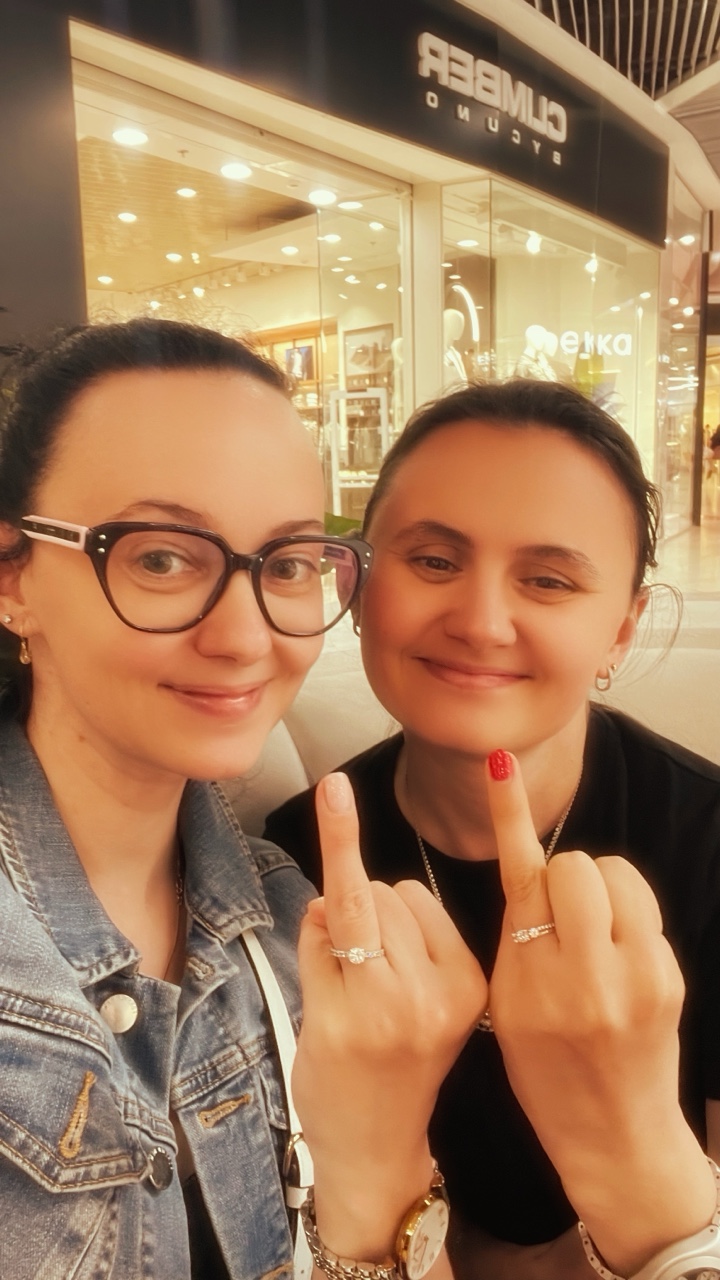 jene_vaa в LOOKY. . Две невесты, две сес...