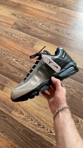 lvovich86 в LOOKY. . PALACE X NIKE AIR MA...