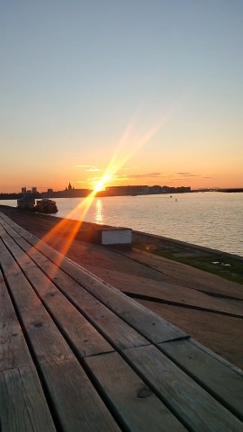 mika_96 in LOOKY. . 🌅