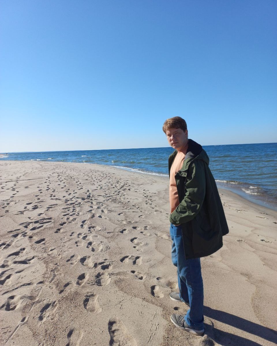 Looky_1670345905793 в LOOKY — Хочется рассказать что-нибудь о себе, но не знаю, с чего нач