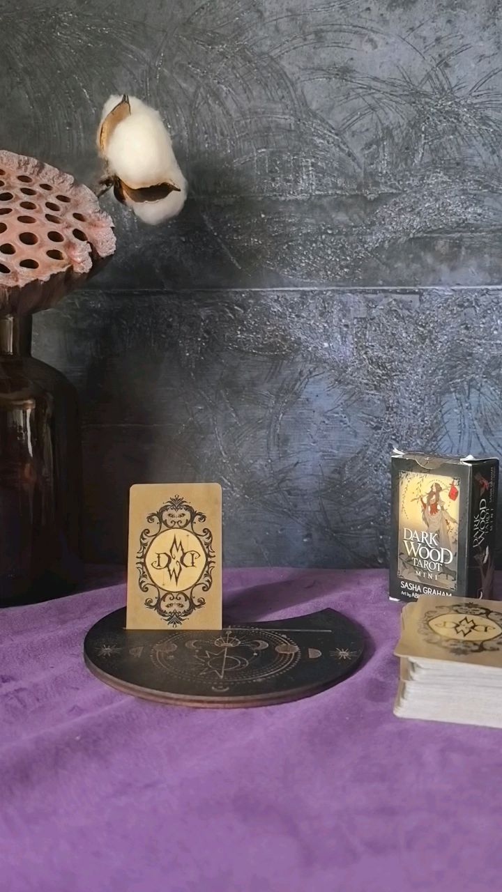 ДЕВА ЩИТА_Таро в LOOKY. #таро,#картадня,#8_жезлов,#жезлы,#карта_дня,#taro,#tarot,#darkwoodtarot. 🔮 Карта дня 🔮

👇 ...