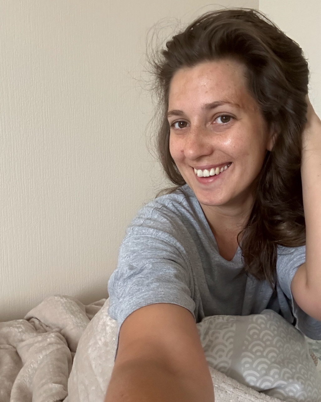 Irina Ovcharenko в LOOKY — Утро оно такое.