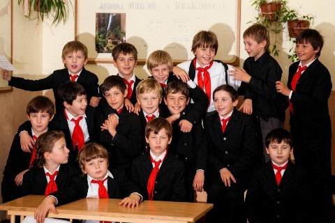 sng22a в LOOKY. . 5-В класс. Осень 199...