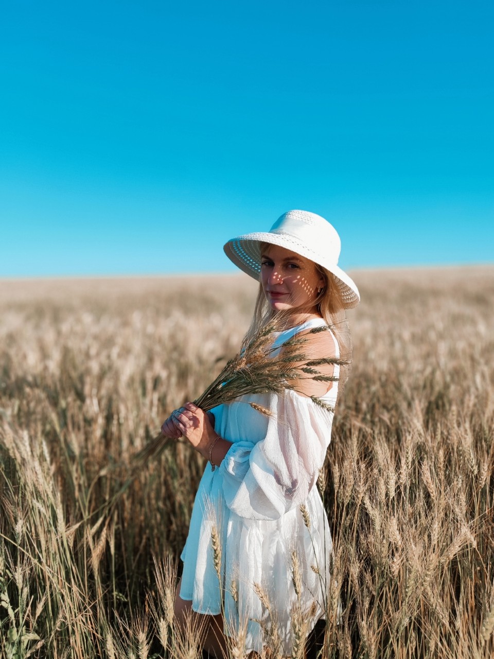 Liza_Liss в LOOKY. . Настроение: отдыхать...