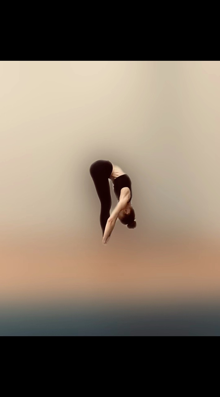 olggada_yoga_art в LOOKY. #йога. Подумайте о том, что...