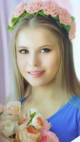 Looky_1695308020735 в LOOKY. . 16 лет было