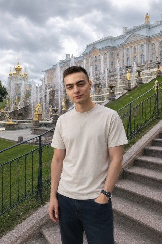 vladya22 в LOOKY. . «Монументальный Пете...