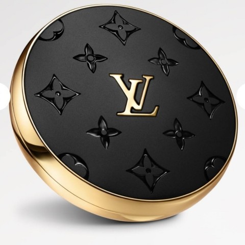 Louisvuitton в LOOKY. . 
