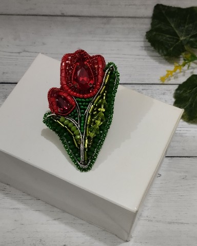 margo_handmade в LOOKY. #брошьтюльпан#брошиизбисера#тюльпан#букетцветов#брошь#брошьцветок#броширучнойработы#украшенияизбисера#украшения. Доброго времени суто...