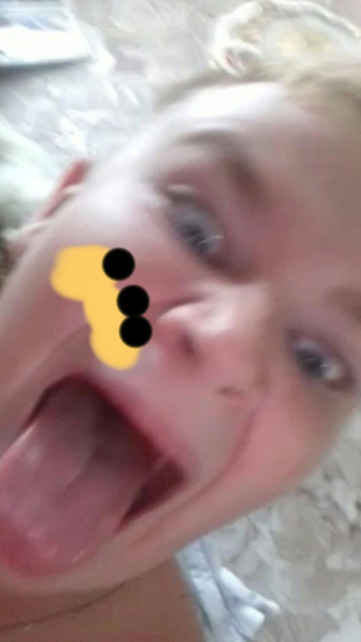 Looky_1699345876605 in LOOKY. . 