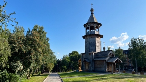 Sergei Nazarenko в LOOKY. . Wooden church in Pet...
