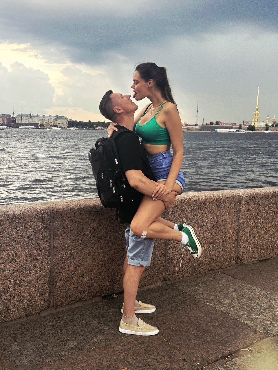 dark_amerika в LOOKY — Мой личный транспорт категории «Люкс». 
Вместимость — один п