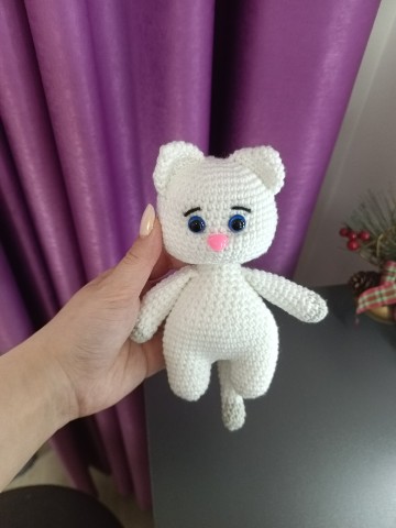 pled.malishu_ в LOOKY. #рукоделие,#игрушки,#подарок,#детям,#котенок,#вязаниекрючком,#творчество,#2025,#looky. Котенок для Ульяны! ...