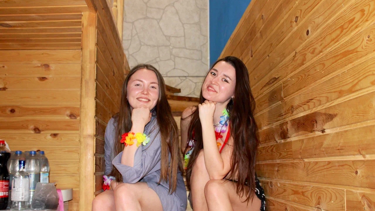 Гавайская вечеринка 🧡