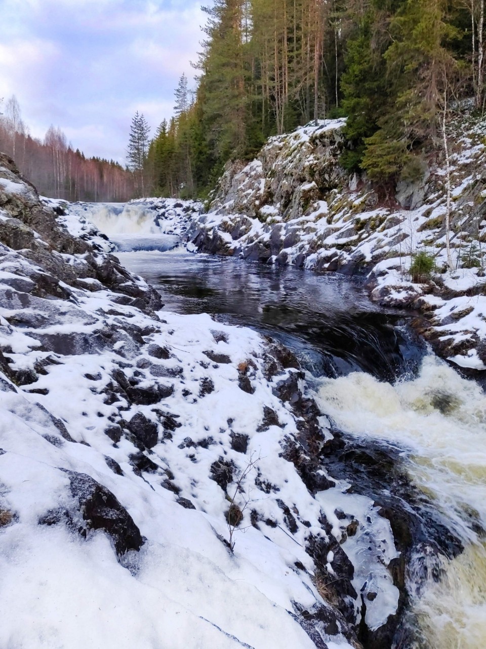 Виктор в LOOKY. #зима
#карелия,#karelia,#karjala,#живувкарелии,#природа,#природакарелии,#photonature,#naturephoto
#looky,#looky_official,#LOOKY_контент,#looky_you,#you,#looky_топ. Карелия🌲Karjala
Кив...