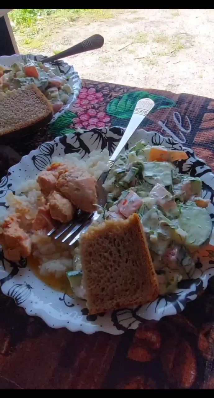 Автобродяги in LOOKY. #вкусно,#путешествия,#обед,#автобродяги. Чем можно питаться в...