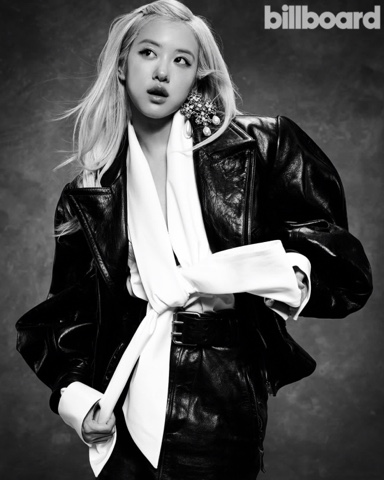 ROSE в LOOKY. . Billboard