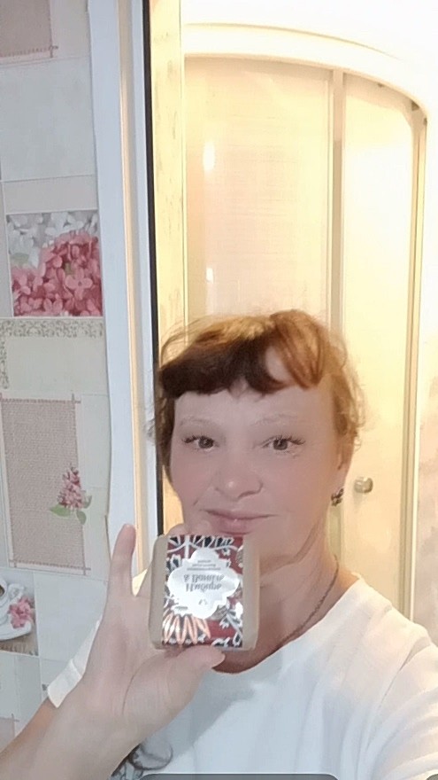 Девочки, хочу рассказать про одну классную штуку, о которой не все знают 😍

У нас в Siberian Wellness есть Клуб постоянства.

КАК ЭТО РАБОТАЕТ:

 Вы каждый месяц берёте продукцию на 50 баллов - это всего 2 300 - 2 500 рублей. По сути то, что вы и так покупаете: омега-3, магний, зубная паста, шампунь. Обычные вещи, которыми пользуетесь каждый день.

 Через 3 месяца компания дарит вам подарок на выбор. Просто за то, что вы пользуетесь продукцией! 😍

 Продолжаете ещё 3 месяца - получаете следующий подарок, ещё круче.

 И дальше — каждые полгода новый подарок 🎁

 А ЕЩЁ:
🔹 Кешбэк до 15% возвращается с каждой покупки
🔹 Получаете качественную продукцию каждый месяц
🔹 Плюс подарки от компании просто за то, что заботитесь о себе

😉 ДАВАЙТЕ ПОСЧИТАЕМ: 2 300 - 2 500 рублей в месяц - это примерно 80 рублей в день. Меньше чашки кофе. А взамен - здоровье, витамины, уход и подарки.

 У меня многие клиенты уже в этой программе - из года в год получают подарки и очень довольны 😊

 Кому интересно - напишите мне, расскажу подробнее и помогу подобрать набор ровно на 50 баллов под ваши потребности.

 Кто уже в Клубе постоянства - расскажите, какие подарки получали? 👇
