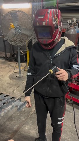 Александр в LOOKY. . 