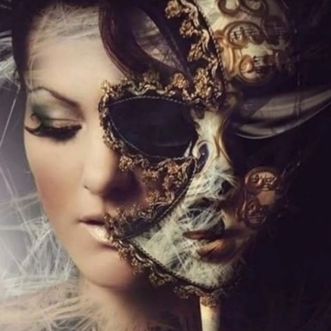 Looky_1710599590614 в LOOKY. . 🎭 В отличии от теат...