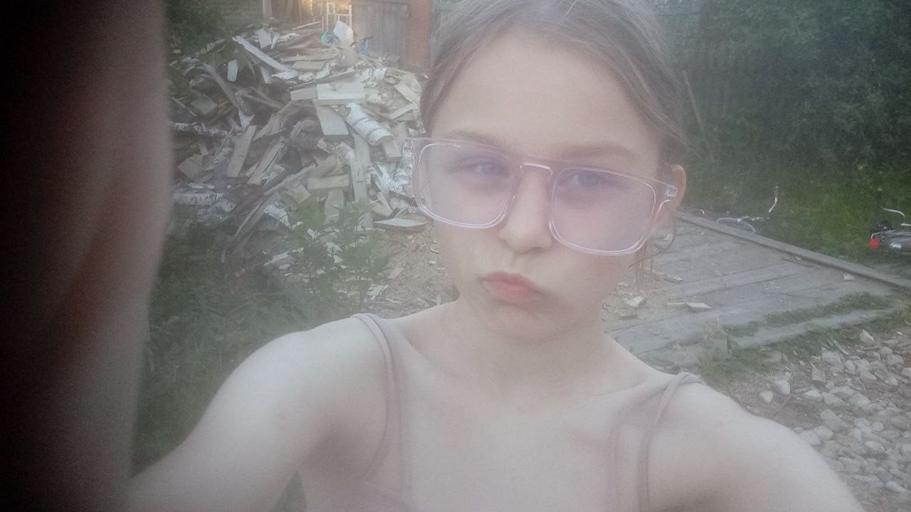 polina in LOOKY. . Новый пост