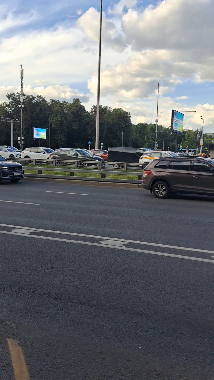 MAX в LOOKY — публикация