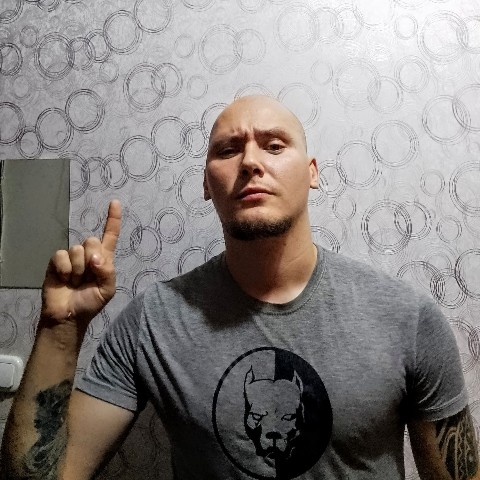 лысый в LOOKY. . Небеса присмотрят☝️