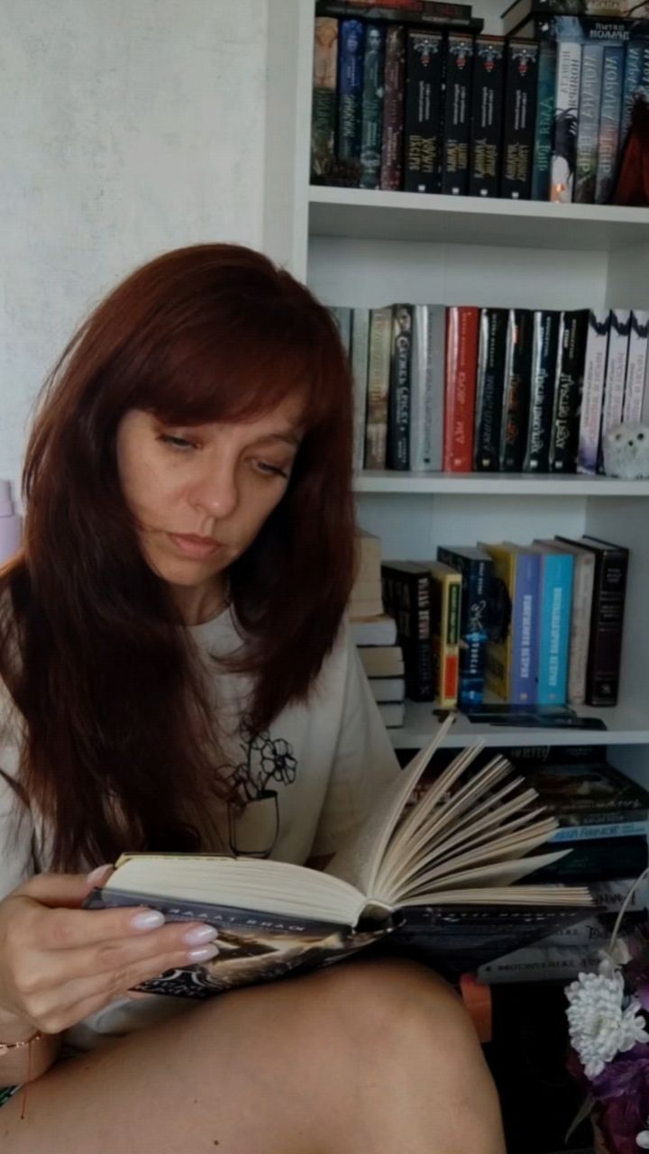 svetaiva_books в LOOKY. #книги#книголюб#детектив#фэнтези#литература. А еще ведь и Озон ес...