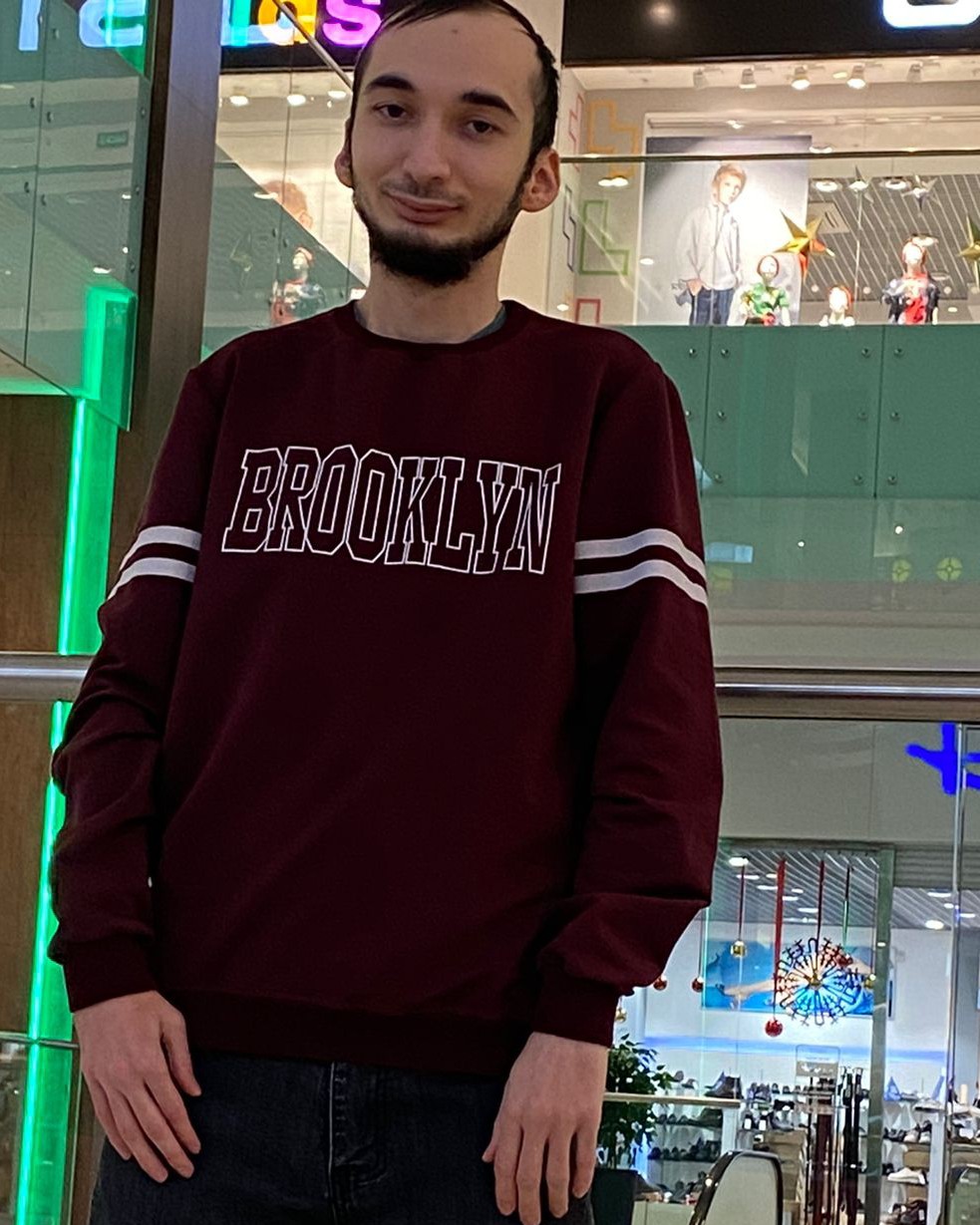 shamil_chechenskiy9589 в LOOKY — Хочу подарок на новый года😉 девушку хочу найти себе😉🤭😂