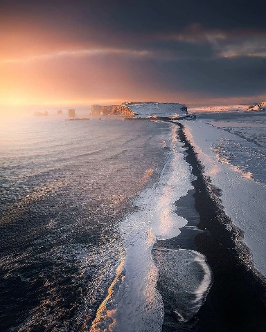 Wonderful World в LOOKY. #мир,#эстетика,#LOOKY_контент,#recomended,#fyp,#природа,#вид,#world,#top,#топ,#looky_looks,#sub,#подпишись,#ЛАЙК,#like,#foryou. Рейнисдрангар, Ислан...