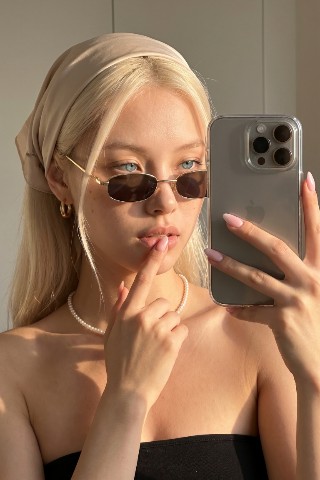 Anna Li в LOOKY. . Сегодня так💫