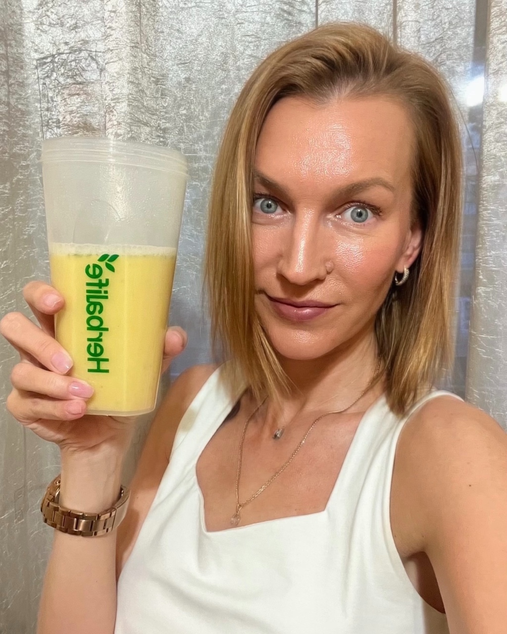 МАРИНА ВОЛКОВА в LOOKY — ✨ Время магии: Подари себе сон, подари себе будущее! ✨

Зача